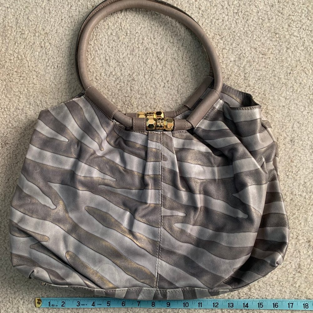 Stunning Mania Soft Leather Purse